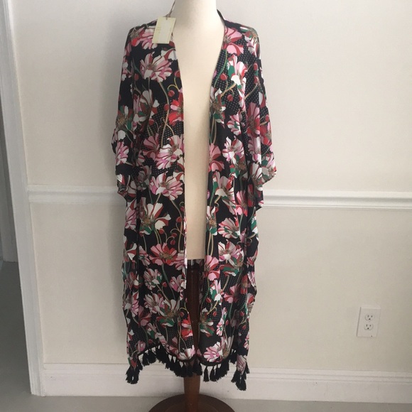 ELLA MOON Other - Ella Moon NWT 100% Rayon Print & Polka Dot Kimono